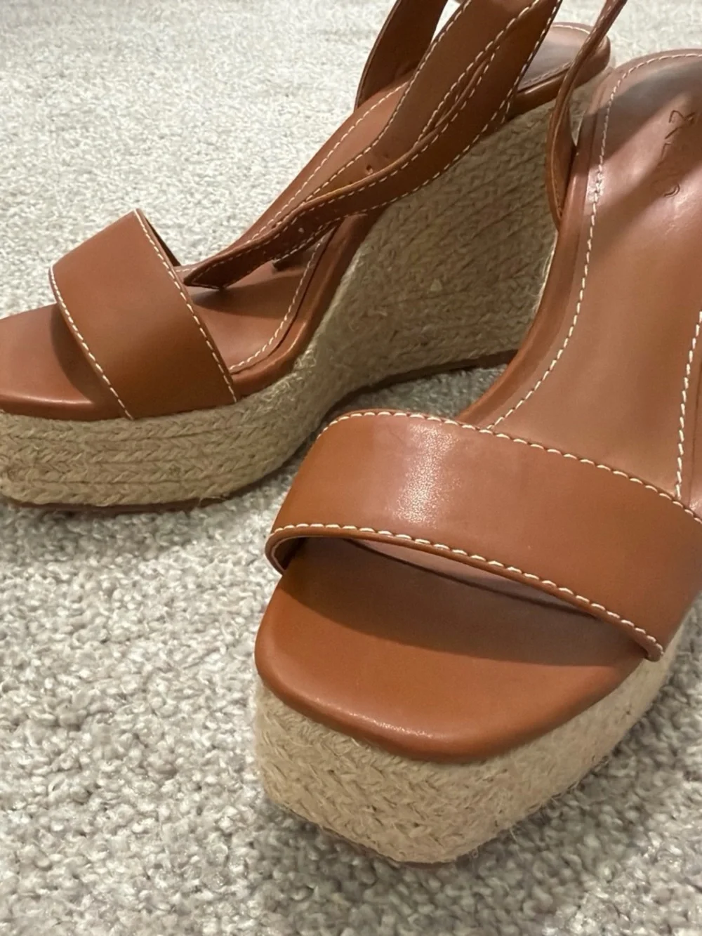 Mango Womens Tan Leather Platform Wedge Sandals - Never Worn!